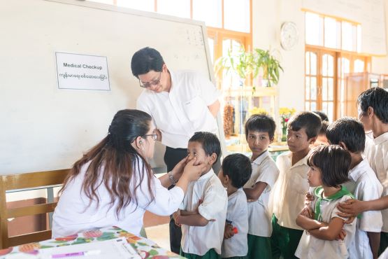PTTEP Myanmar Asset tackles parasitic infection of school children in Kanbauk region through its “Parasite-Free School” Project